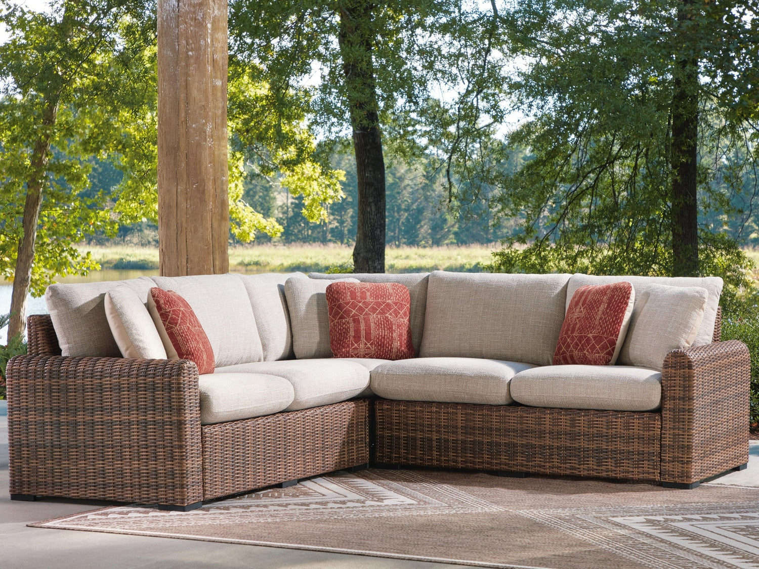 Outdoor Furniture > Outdoor Seating