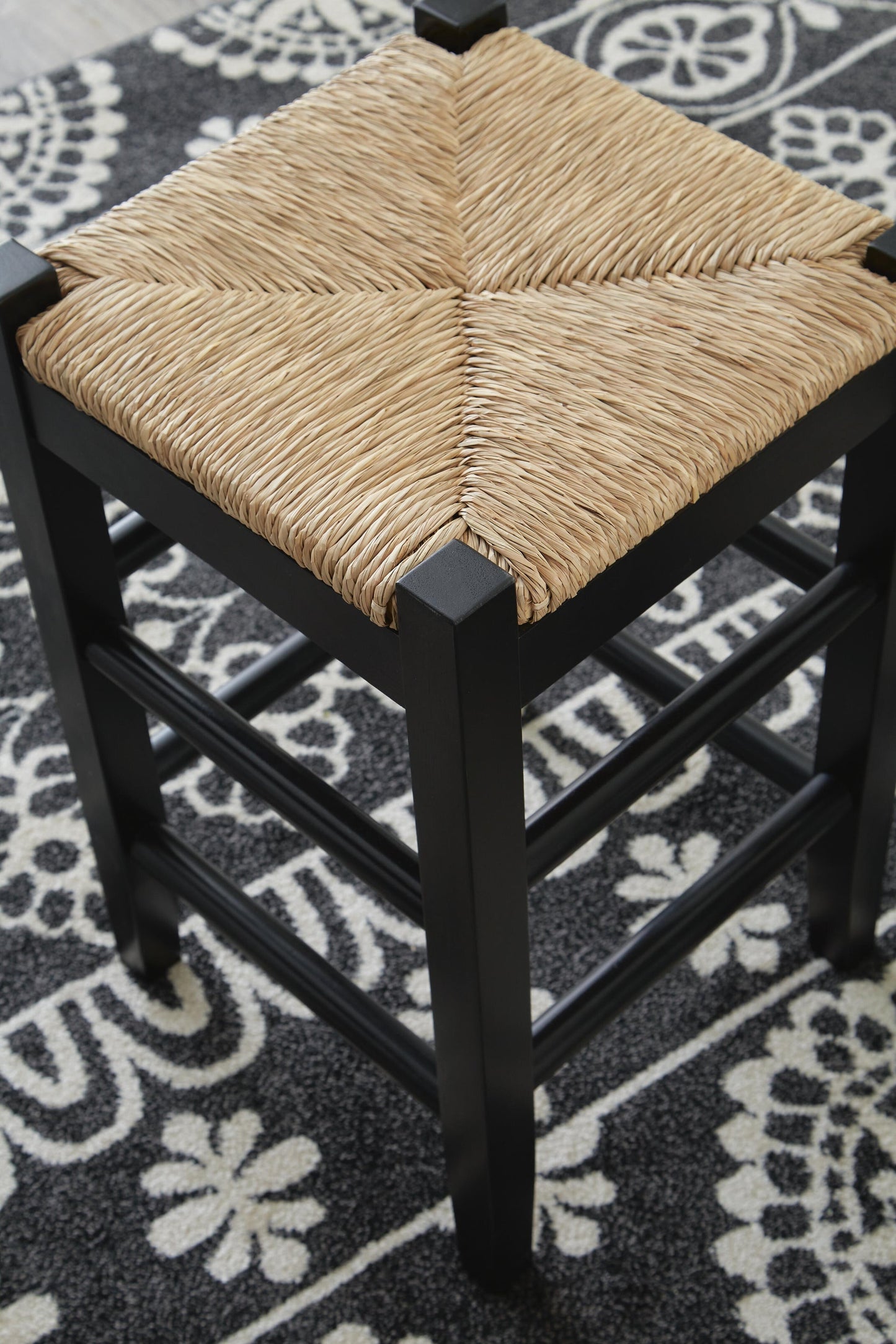 Mirimyn Tall Stool (2/CN)