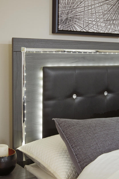Lodanna Full Panel Bed with Mirrored Dresser