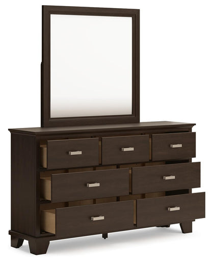 Covetown California King Panel Bed with Mirrored Dresser