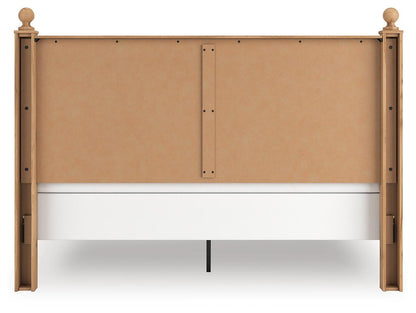 Galletyn King Panel Bed with Mirrored Dresser and Nightstand