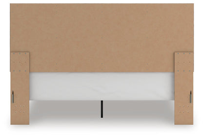 Keithland King Panel Bed with Mirrored Dresser
