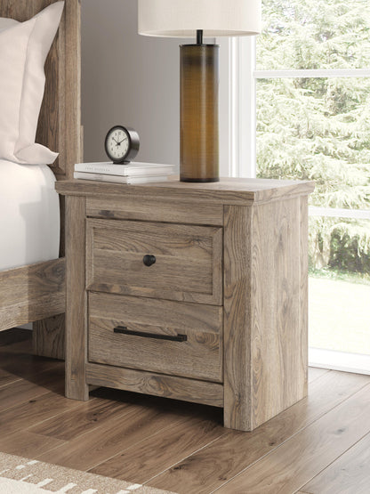 Keithland Queen Panel Bed with Mirrored Dresser and Nightstand