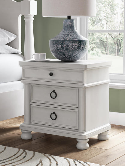 Chadworth California King Poster Bed, Dresser, Mirror and Nightstand