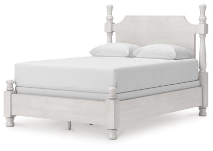 Chadworth Queen Poster Bed, Dresser and Mirror