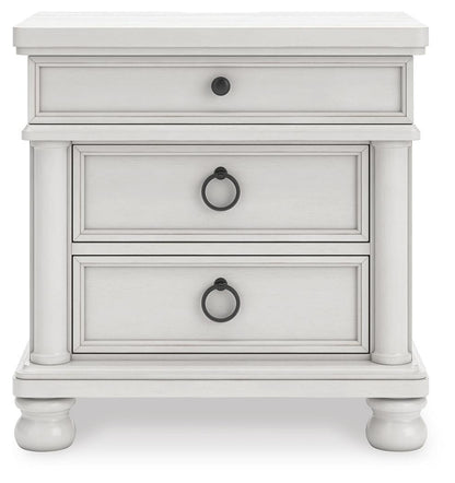 Chadworth Queen Poster Bed, Dresser, Mirror and Nightstand