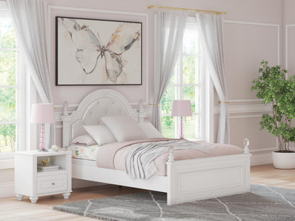 Kozlani Full Upholstered Panel Bed