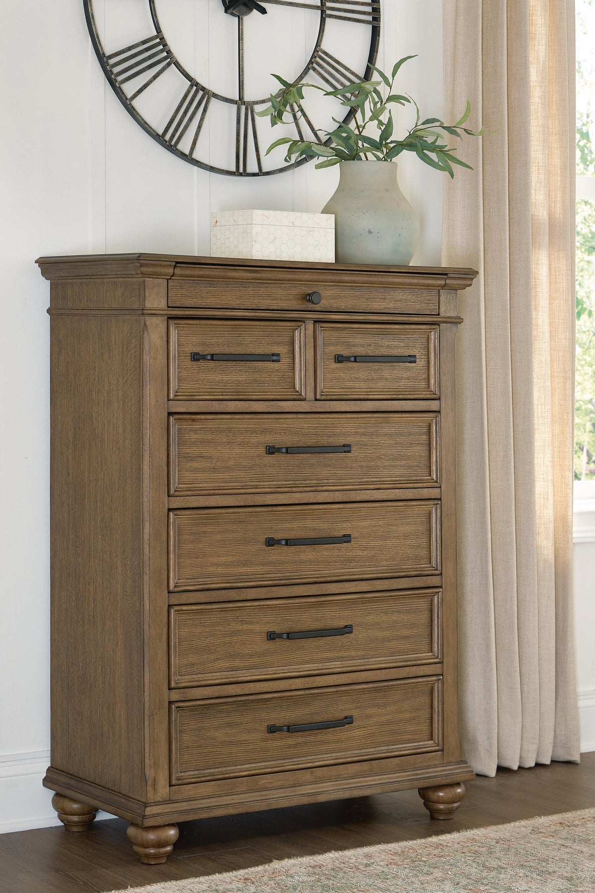Karallin Seven Drawer Chest